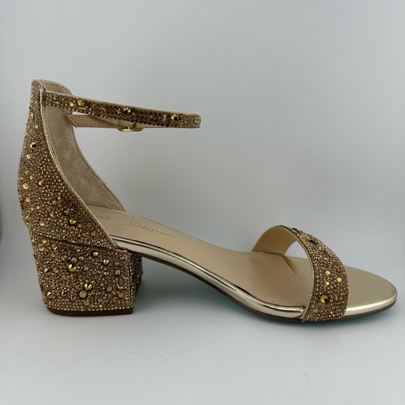 Blue by Betsey Johnson Women's SB-MARI Heeled Gold 8.5 Wide - Picture 4 of 5